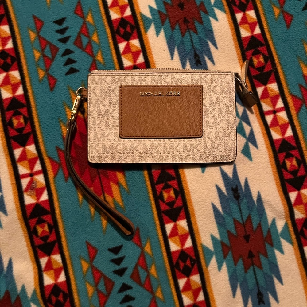 MK wristlet